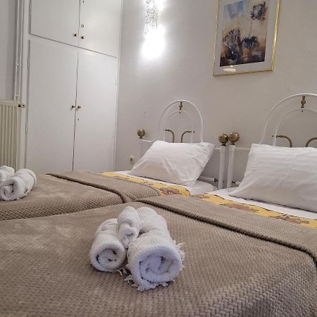 Marge Apt Arta Exterior foto