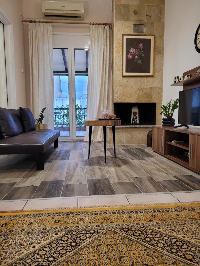 Marge Apt Arta Exterior foto