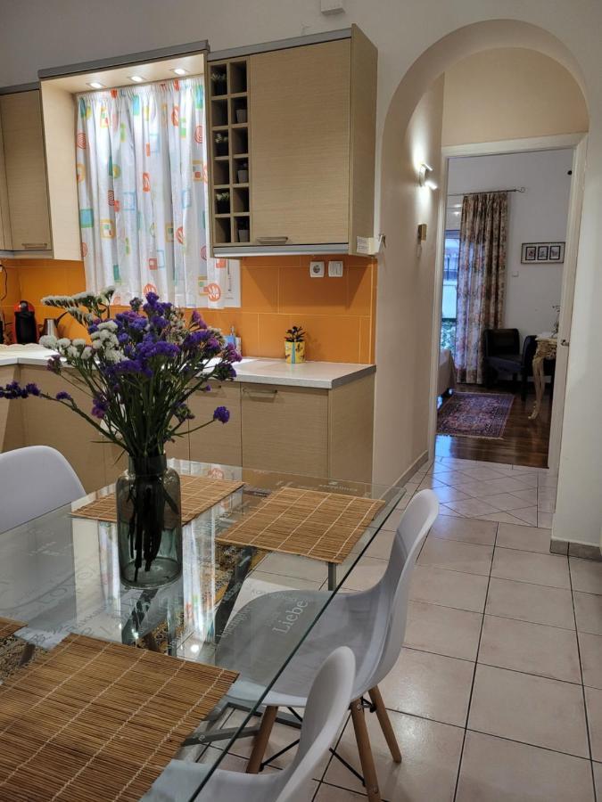 Marge Apt Arta Exterior foto